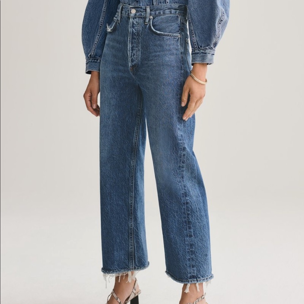 Amour Vert Agolde Ren in Disclosure